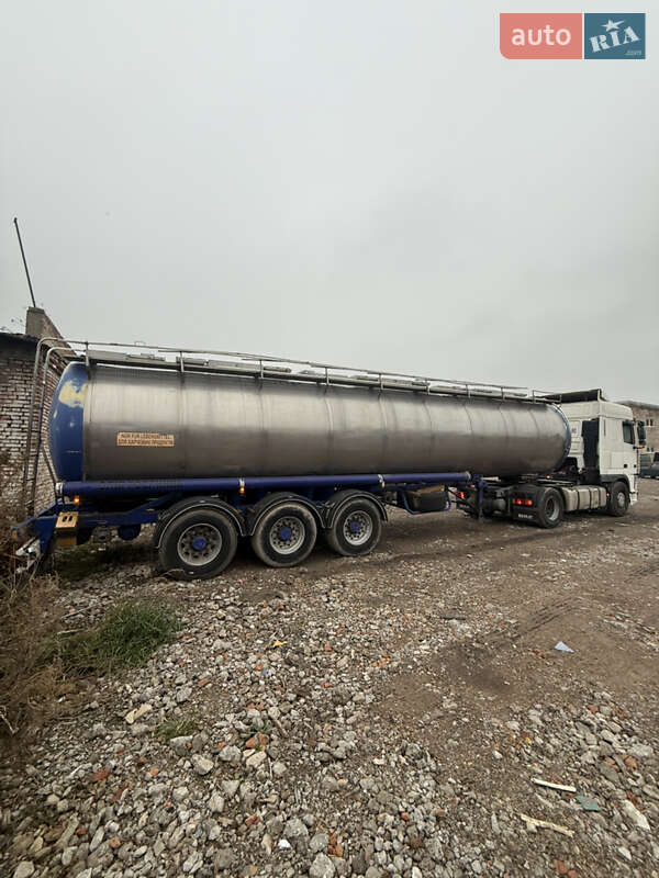 Тягач DAF XF 95 2000 в Павлограді