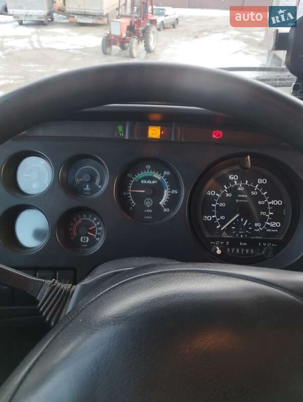 Самосвал DAF XF 95 2000 в Коломые