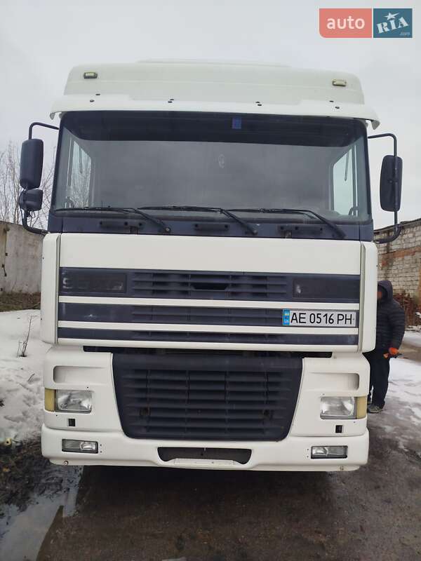 Тягач DAF XF 95 1999 в Подольске фото 3 Тягач DAF XF 95 1999 в Подольске