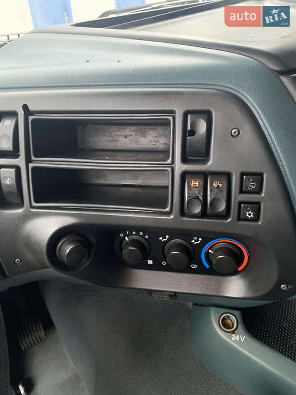 Тягач DAF XF 95 2005 в Луцьку