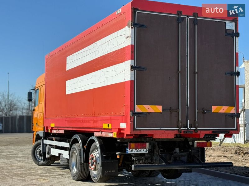 Контейнеровоз DAF XF 95 2002 в Вознесенську