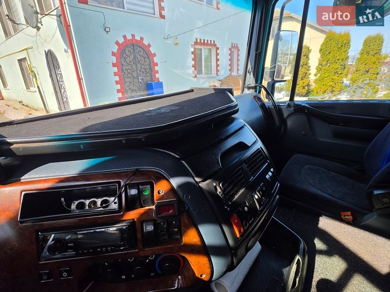 Тягач DAF XF 95 2002 в Збараже