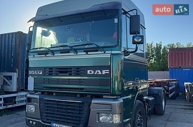 Тягач DAF XF 95 2001 в Одессе