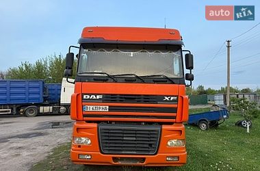 Тягач DAF XF 95 2003 в Пирятине