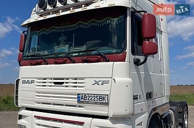 Грузовой фургон DAF XF 95 2006 в Виннице