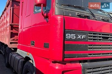 Тягач DAF XF 95 2002 в Житомирі