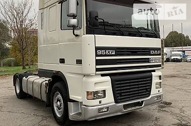 Тягач DAF XF 2000 в Запорожье