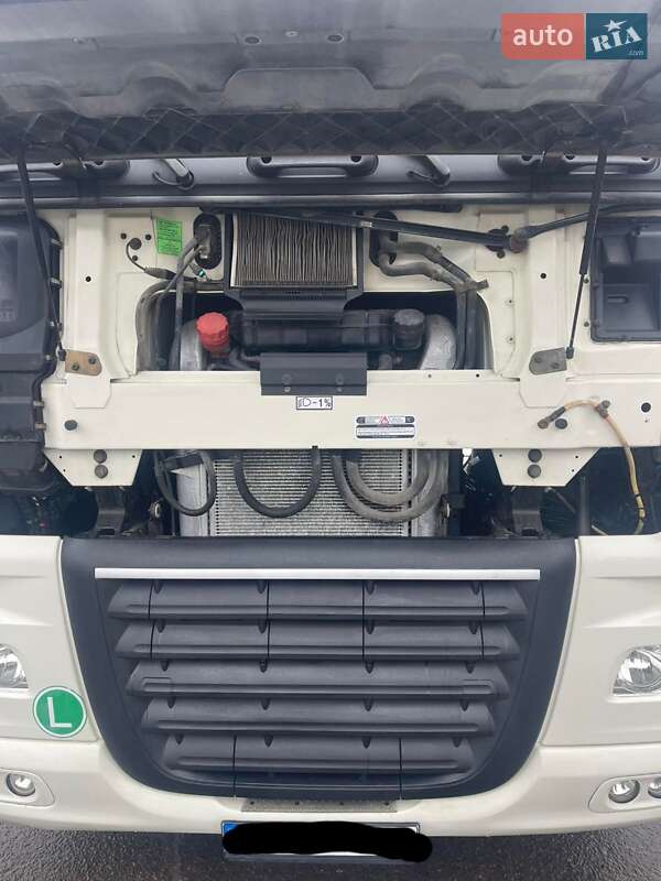 Тягач DAF XF 2011 в Ровно