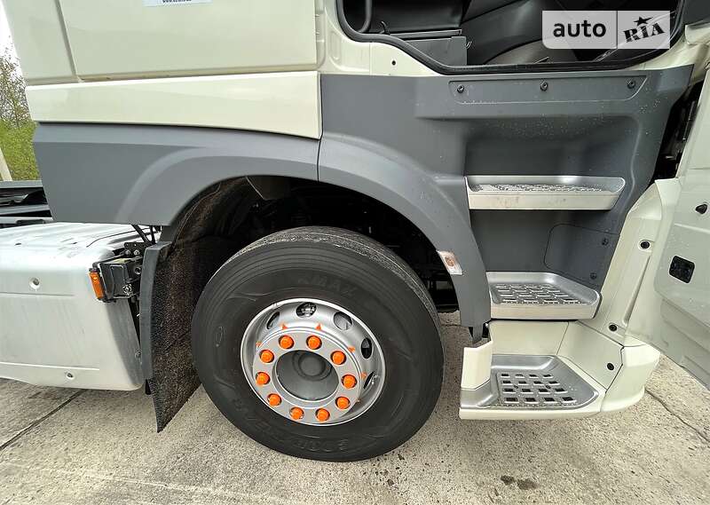 Тягач DAF XF 2017 в Львове