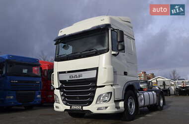 Тягач DAF XF 2015 в Хусте