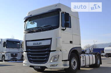 Тягач DAF XF 2017 в Хусті