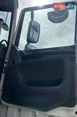 Тягач DAF XF 2015 в 