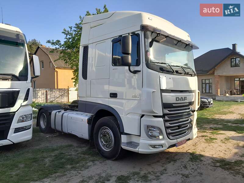 Тягач DAF XF 2016 в Радехове