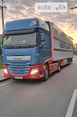 Тягач DAF XF 2015 в Чернигове