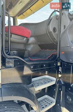 Тягач DAF XF 2015 в 