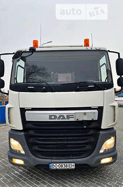 Тягач DAF XF 2015 в Киеве