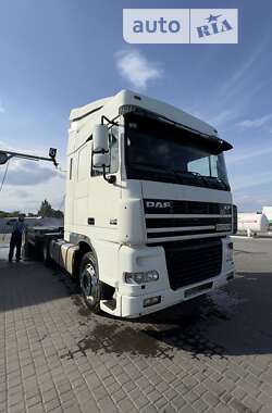 Тягач DAF XF 2006 в 