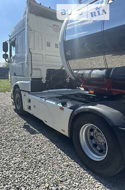 Цистерна DAF XF 2015 в 