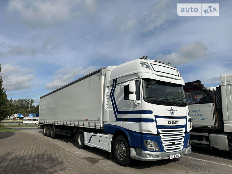 Тягач DAF XF 2016 в Зборові