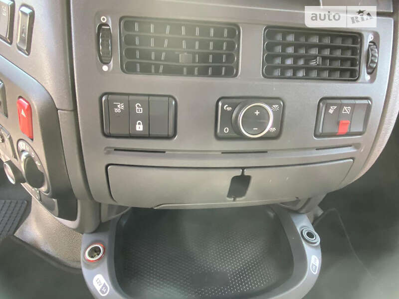 Тягач DAF XF 2018 в Днепре