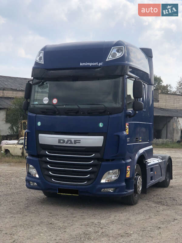 Тягач DAF XF 2016 в 