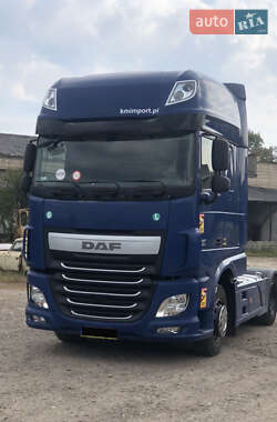 Тягач DAF XF 2016 в 