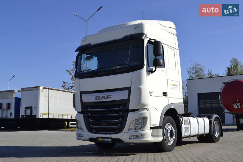 Тягач DAF XF 2015 в Хусте