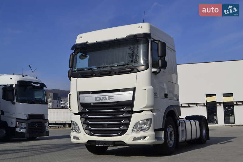 Тягач DAF XF 2017 в Хусте