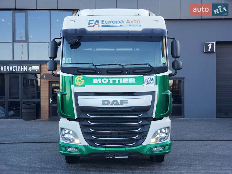 Тягач DAF XF 2014 в Ровно