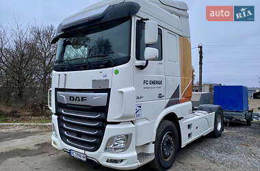 Тягач DAF XF 2018 в Локачах