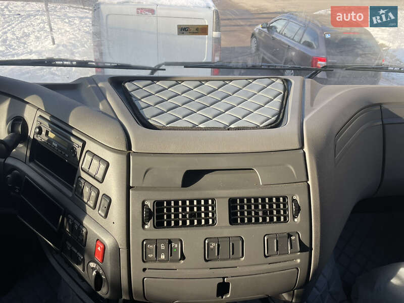 Тентований DAF XF 2017 в Львові
