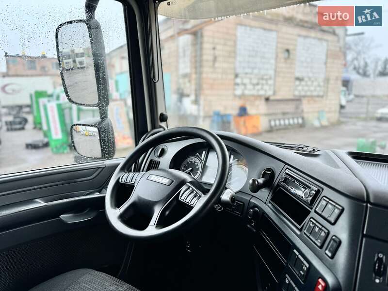 Тягач DAF XF 2015 в Ровно