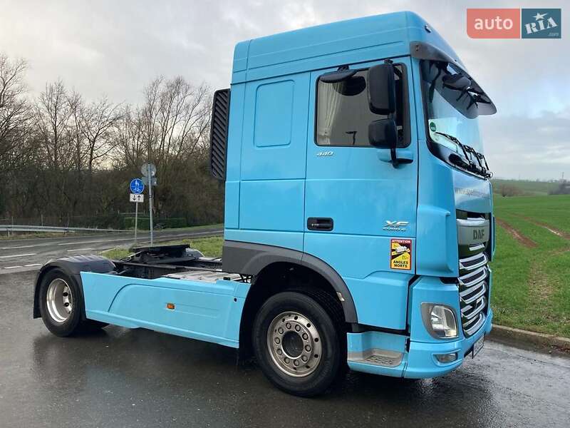 Тягач DAF XF 2015 в Луцьку