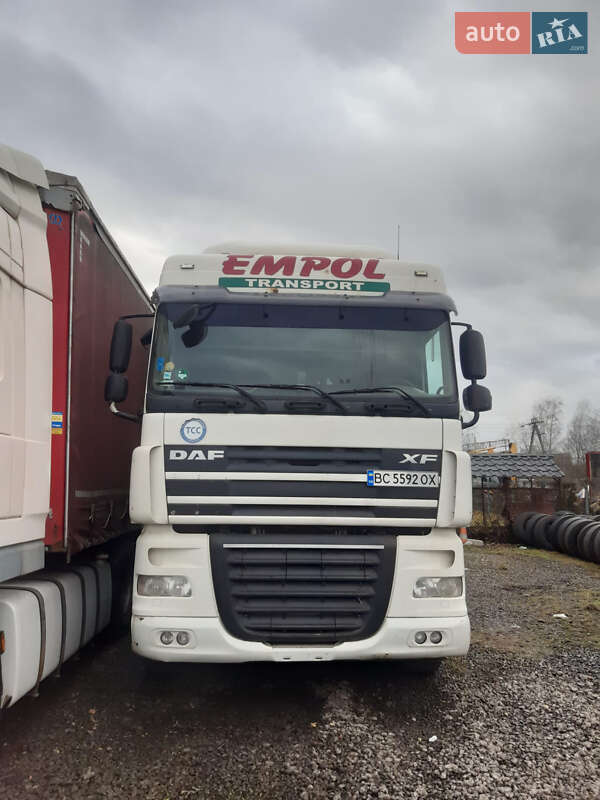 Тягач DAF XF 2011 в Львове