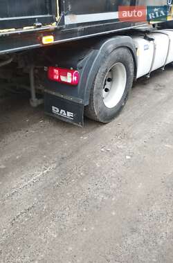 Тягач DAF XF 2005 в 