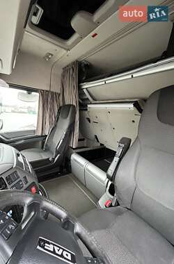 Тягач DAF XF 2014 в 