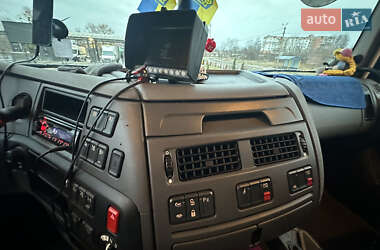 Тягач DAF XF 2016 в 