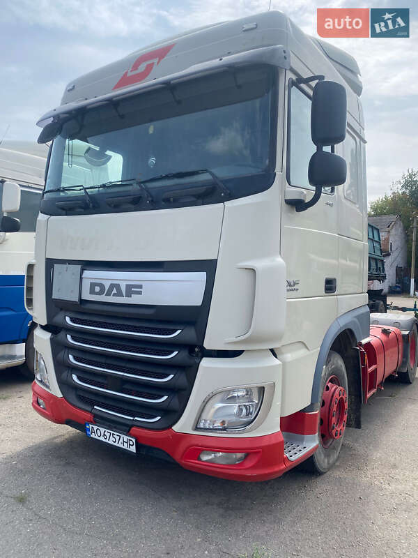 Тягач DAF XF 2015 в Киеве