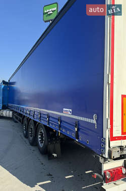 Тягач DAF XF 2015 в 