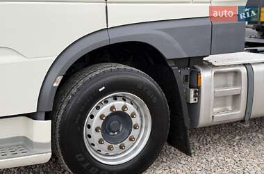 Тягач DAF XF 2015 в 