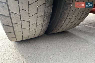 Тягач DAF XF 2011 в 