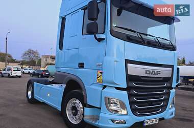 Тягач DAF XF 2015 в Луцке