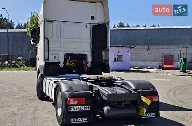 Тягач DAF XF 2015 в 