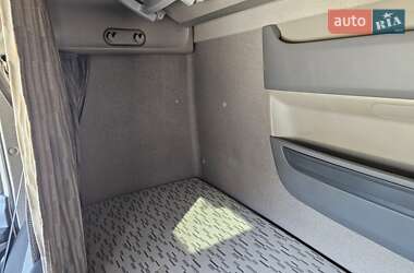 Тягач DAF XF 2015 в 