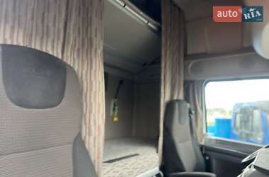 Тягач DAF XF 2015 в 