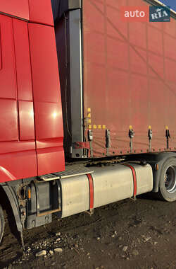 Тягач DAF XF 2015 в 