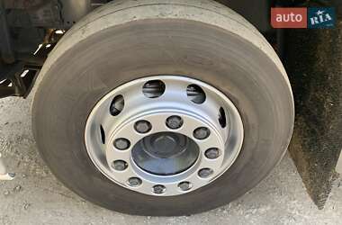 Тягач DAF XF 2015 в 