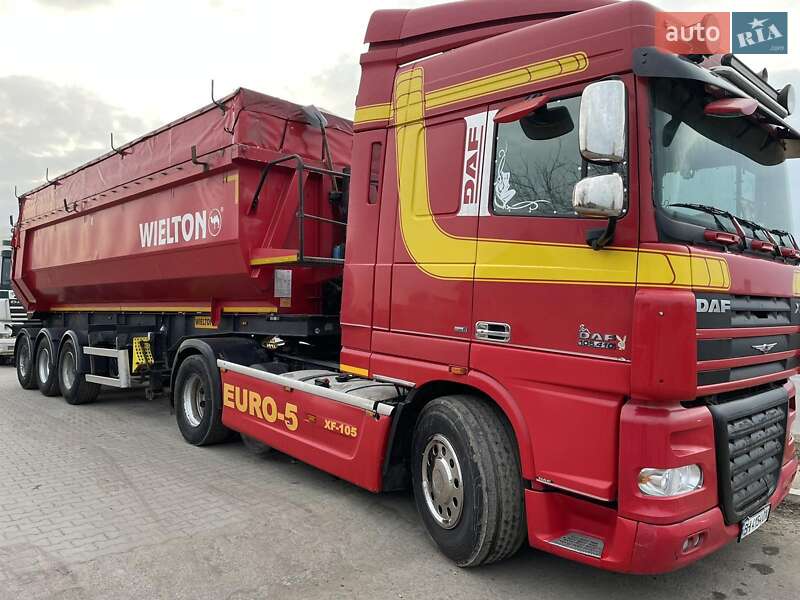 Тягач DAF XF 2009 в Одесі
