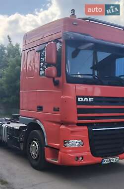 Тягач DAF XF 2011 в Киеве