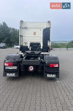 Тягач DAF XF 2014 в 